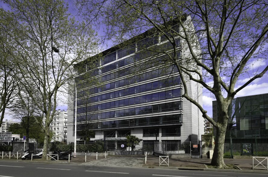 91-99 Avenue Aristide Briand, Montrouge en venta - Foto del edificio - Imagen 3 de 9
