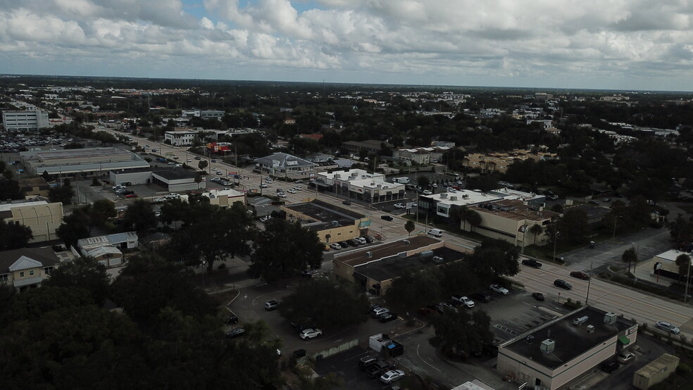 1226 Michigan Ave, Winter Park, FL en alquiler - Foto del edificio - Imagen 3 de 7