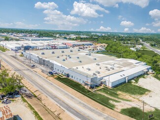 Más detalles de 338 Cliff Dr, Graham, TX - Nave en venta