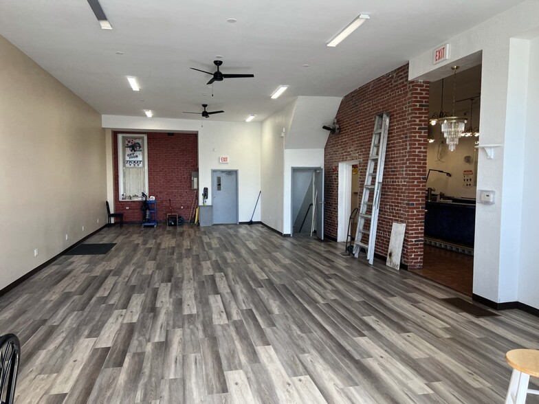 1412 Main St, Buffalo, NY en alquiler - Foto del interior - Imagen 2 de 10