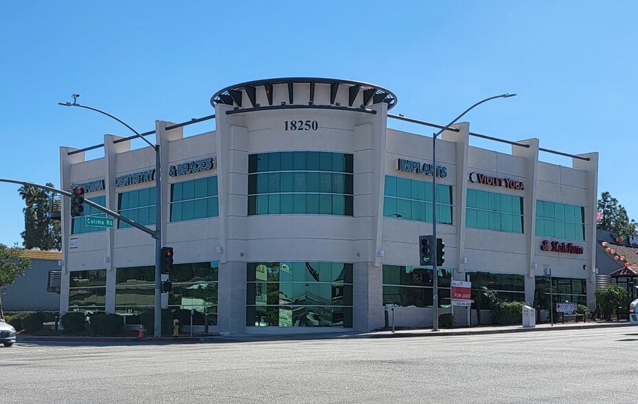 18250 Colima Rd, Rowland Heights, CA en alquiler - Foto del edificio - Imagen 1 de 4