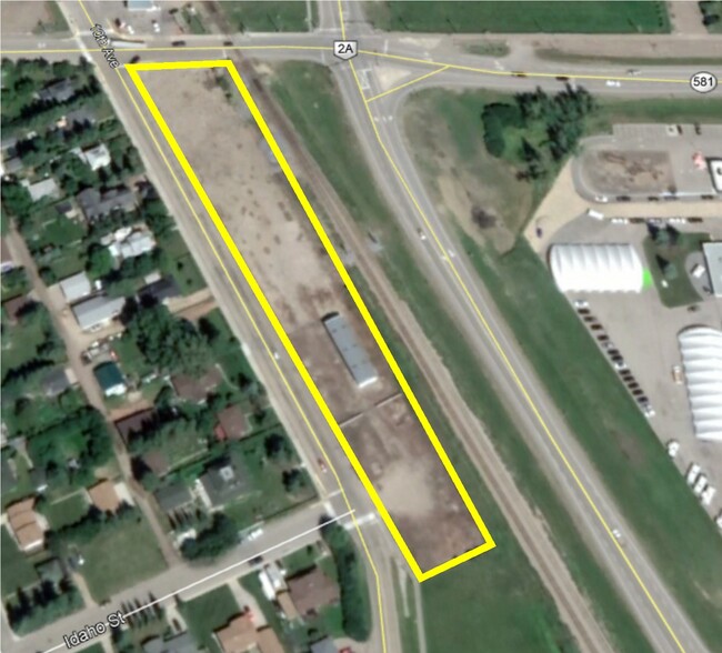 670 10th Ave, Carstairs, AB en venta - Vista aérea - Imagen 2 de 2