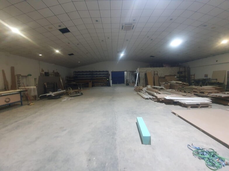 Nave en SEVILLA en alquiler - Foto del edificio - Imagen 1 de 25