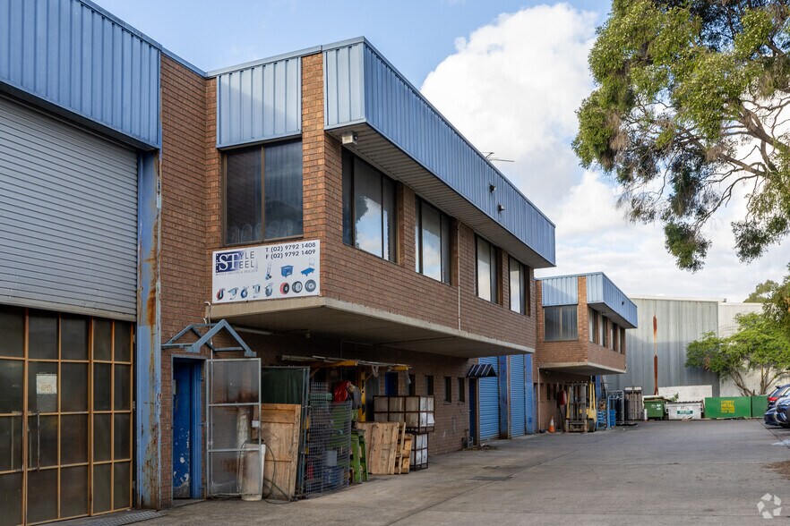 23 Fitzpatrick St, Revesby en alquiler - Foto del edificio - Imagen 3 de 5