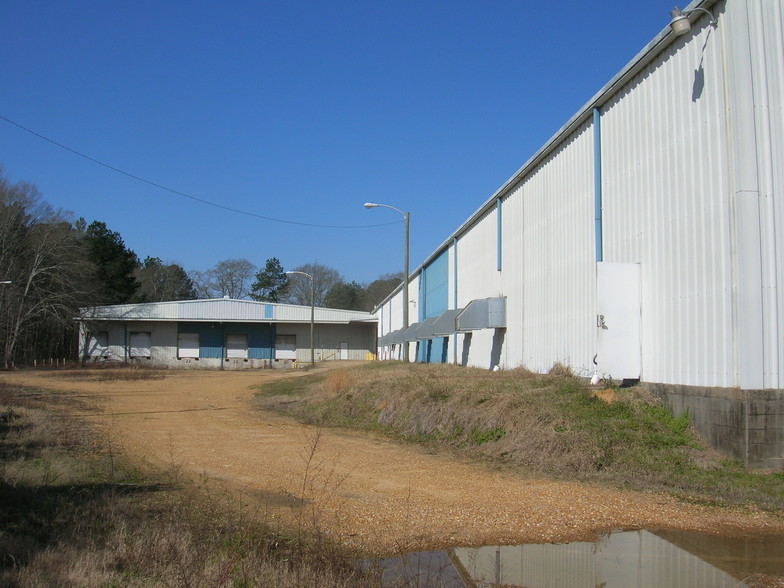 100 Tubb Ave, West Point, MS en alquiler - Foto del edificio - Imagen 2 de 7