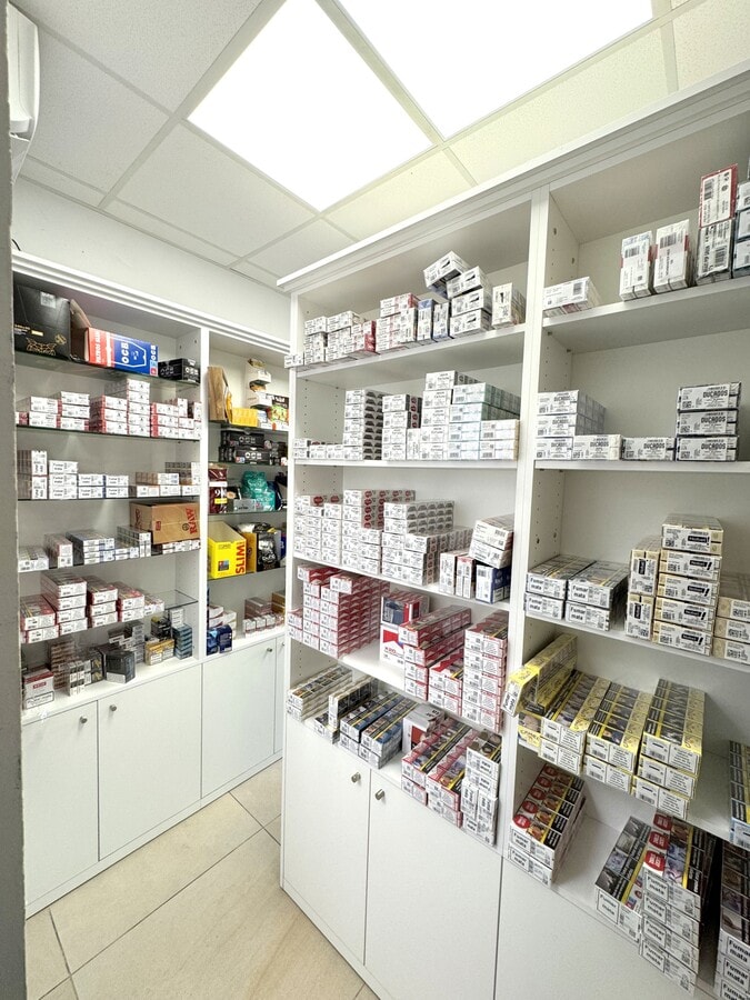 Madrid, MAD 28005 - Unidad L-10 -  - Foto del interior - Image 2 of 5
