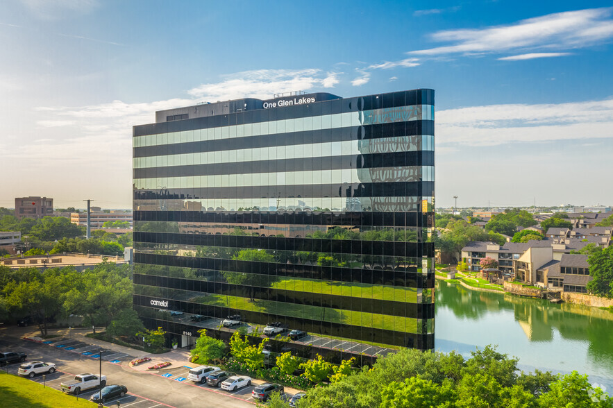 8140 Walnut Hill Ln, Dallas, TX en alquiler - Foto del edificio - Imagen 2 de 26