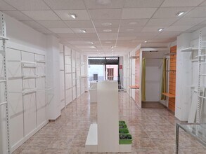 Local en Vilanova del Camí, Barcelona en alquiler Foto del edificio- Imagen 2 de 5