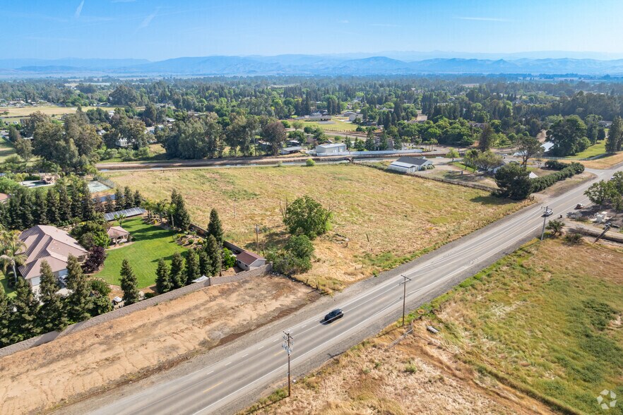 10368 E Shaw Ave, Clovis, CA en venta - Vista aérea - Imagen 3 de 21