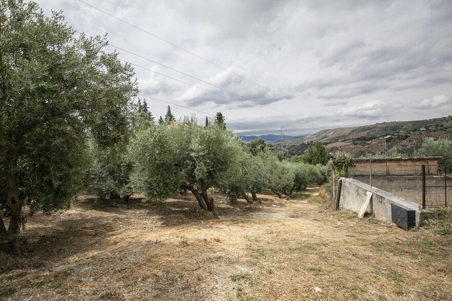 Calle Molino Alto, Huétor de Santillán, Granada en venta - Foto del edificio - Imagen 2 de 20