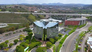 8880 Rio San Diego Dr, San Diego, CA en alquiler - Vídeo aéreo 