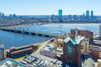 245 First St, Cambridge, MA - vista aérea  vista de mapa