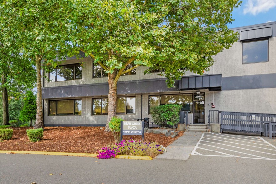 19011 Woodinville Snohomish Rd NE, Woodinville, WA en alquiler - Foto del edificio - Imagen 2 de 6