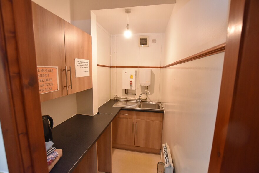 Units 1 & 2, Duckburn Park, Stirling Road, Dunblane en alquiler - Foto del interior - Imagen 3 de 7