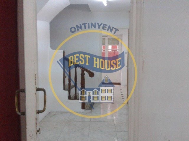 Local en València en venta - Foto del edificio - Imagen 3 de 8