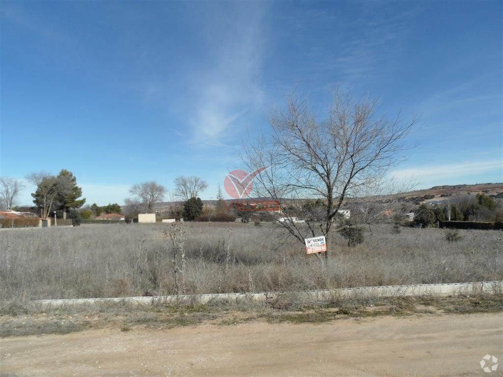 Terreno en Villar de Cañas, Cuenca en venta Foto principal- Imagen 1 de 3