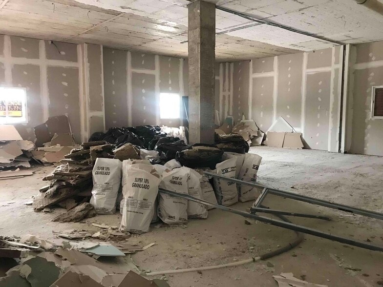 Local en San Sebastián de los Reyes, Madrid en venta - Foto del edificio - Imagen 1 de 8