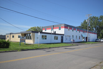 1911 Rice St, Roseville, MN en alquiler Foto del edificio- Imagen 1 de 7