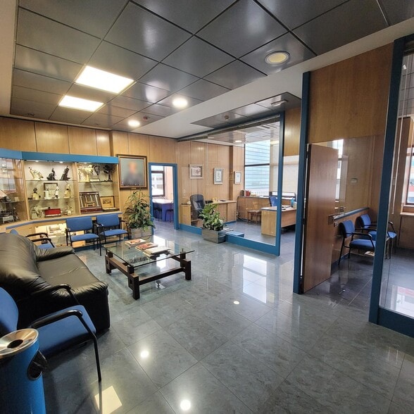 Carretera de Fuencarral a Alcobendas, 20, Madrid, Madrid en alquiler - Foto principal - Imagen 1 de 43