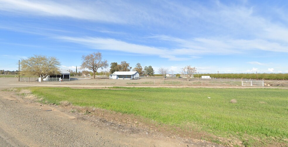 4040 County Road 99W, Dunnigan, CA en venta - Foto del edificio - Imagen 2 de 8