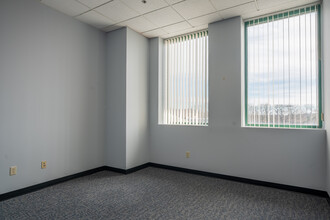 351 N Frontage Rd, New London, CT en alquiler Foto del interior- Imagen 2 de 9