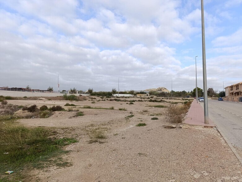 Terreno en Ceutí en venta - Foto del edificio - Imagen 3 de 11