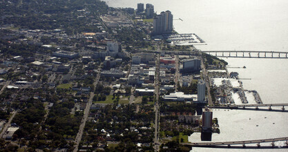 2069 1st St, Fort Myers, FL - VISTA AÉREA  vista de mapa - Image1