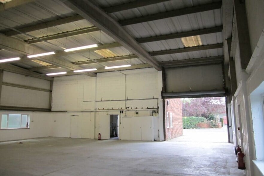 Daux Rd, Billingshurst en venta - Foto del interior - Imagen 3 de 3