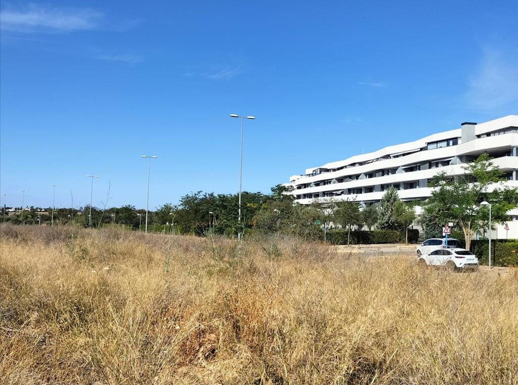 Terreno en Mairena del Aljarafe en venta Foto del edificio- Imagen 1 de 39