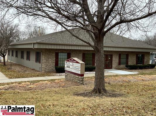 1807 4th Corso, Nebraska City, NE en alquiler - Foto del edificio - Imagen 1 de 17