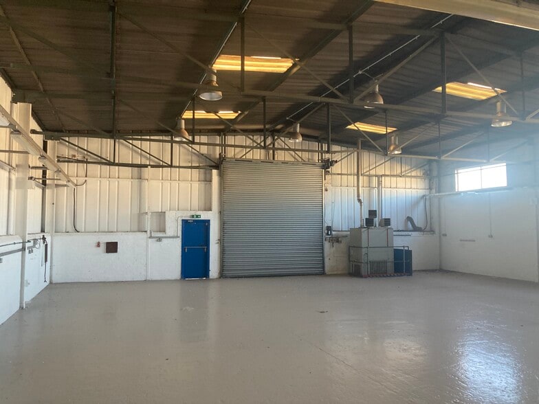 9 Ailsa Rd, Irvine en alquiler - Foto del edificio - Imagen 2 de 9