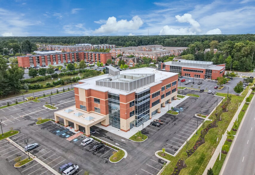 580 City Center Blvd, Newport News, VA en alquiler - Foto del edificio - Imagen 3 de 11