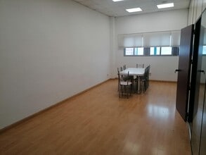 Calle de Isabel Colbrand, 10-12, Madrid, Madrid en alquiler Plano de la planta- Imagen 1 de 10