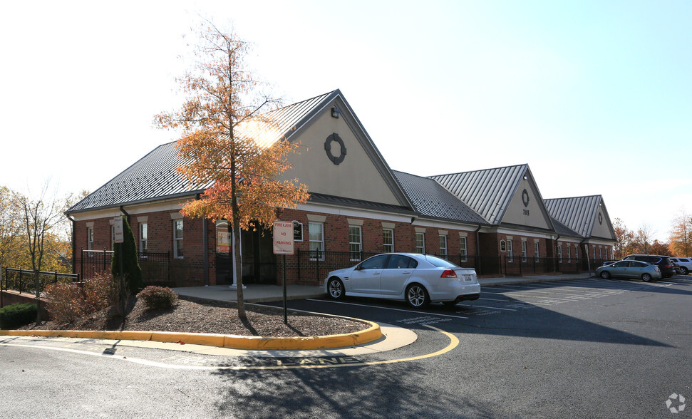 2765 Jefferson Davis Hwy, Stafford, VA en venta - Foto del edificio - Imagen 3 de 13