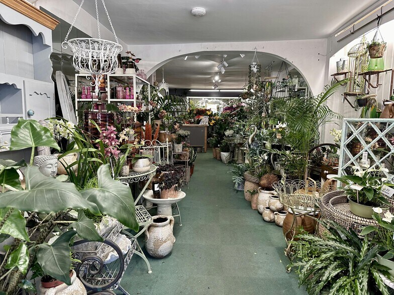 6 Upper High St, Thame en venta - Foto del edificio - Imagen 2 de 6