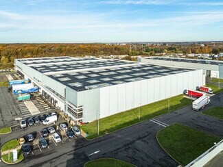 Más detalles de 20 Boulevard De L'Europe, Combs-la-Ville - Nave en alquiler