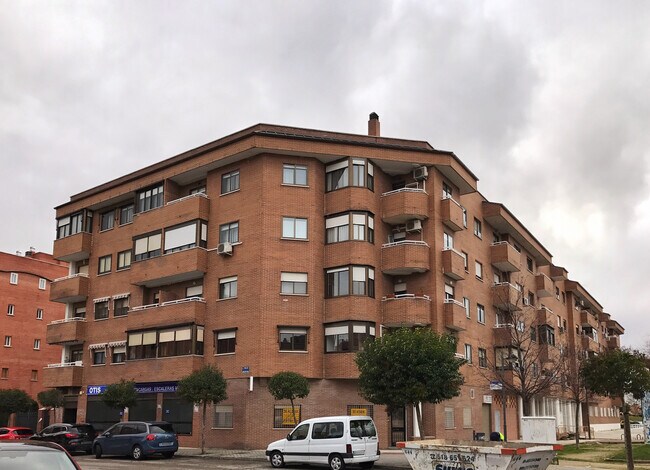 Más detalles de Calle Argentina, 13, Leganés - Edificio residencial​ en venta