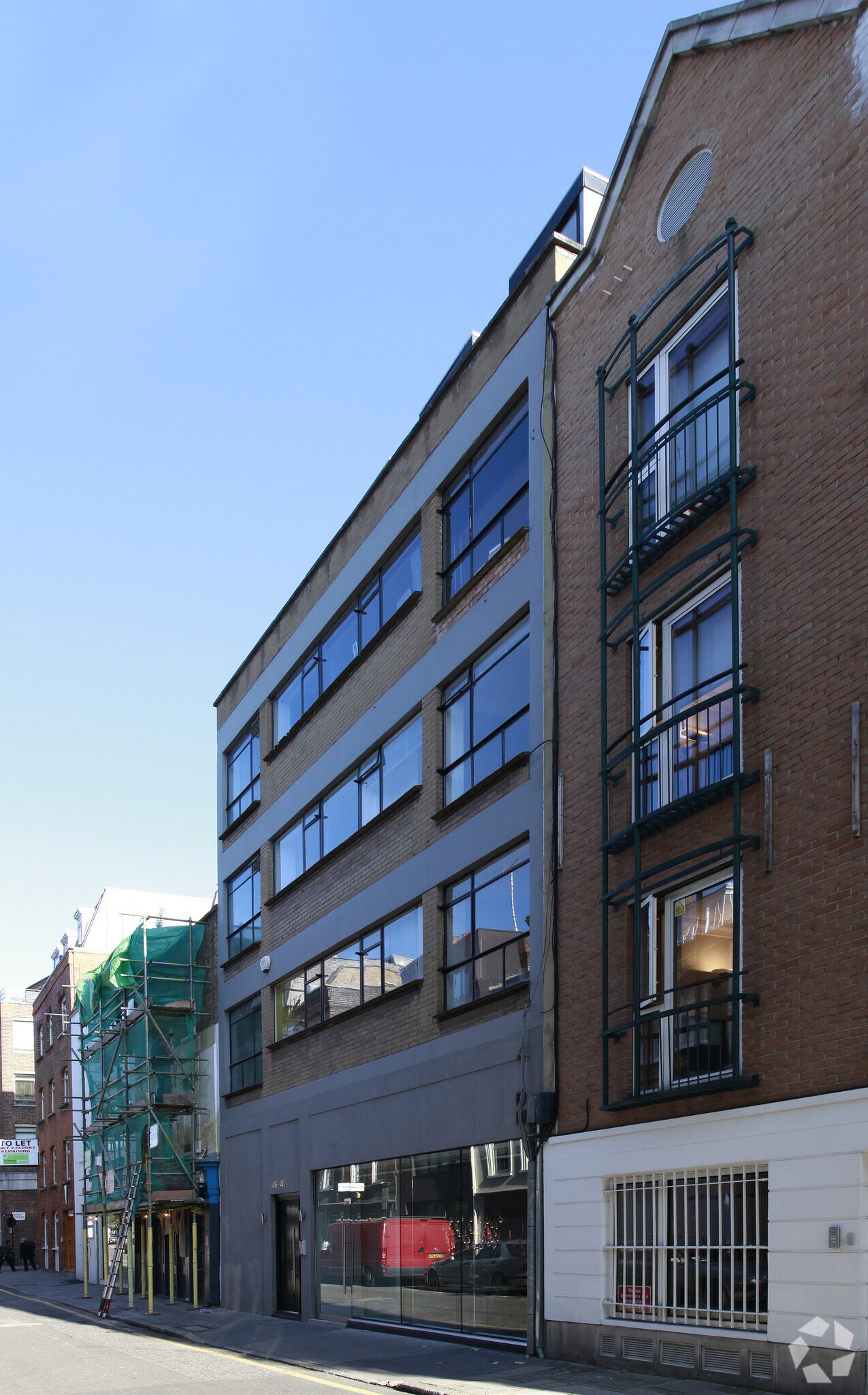 46-47 Britton St, London en alquiler Foto principal- Imagen 1 de 9