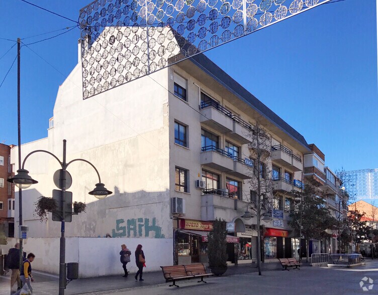 Calle Gran Via, 46, Majadahonda, Madrid en venta - Foto del edificio - Imagen 1 de 1