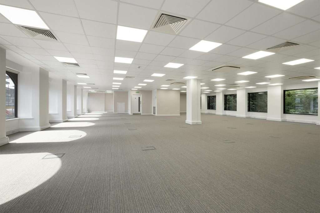 108-110 Finchley Rd, London en alquiler Foto del interior- Imagen 1 de 8