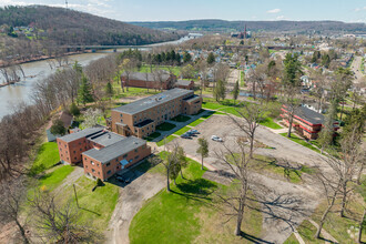 400 Riverside Dr, Johnson City, NY - vista aérea  vista de mapa