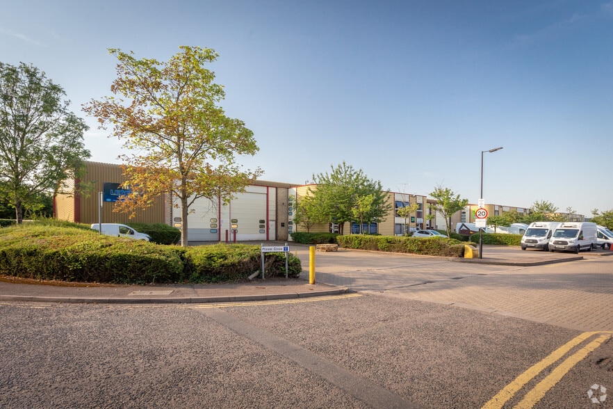 20 Plover Clos, Newport Pagnell en alquiler - Foto del edificio - Imagen 2 de 4