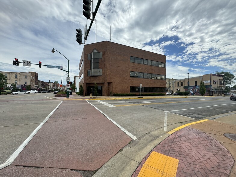 101 S Main St, Elkhart, IN en alquiler - Foto del edificio - Imagen 2 de 8