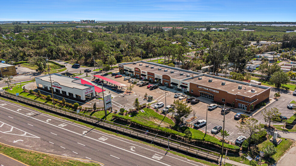 10690 Gandy Blvd N, Saint Petersburg, FL en alquiler - Foto del edificio - Imagen 1 de 19