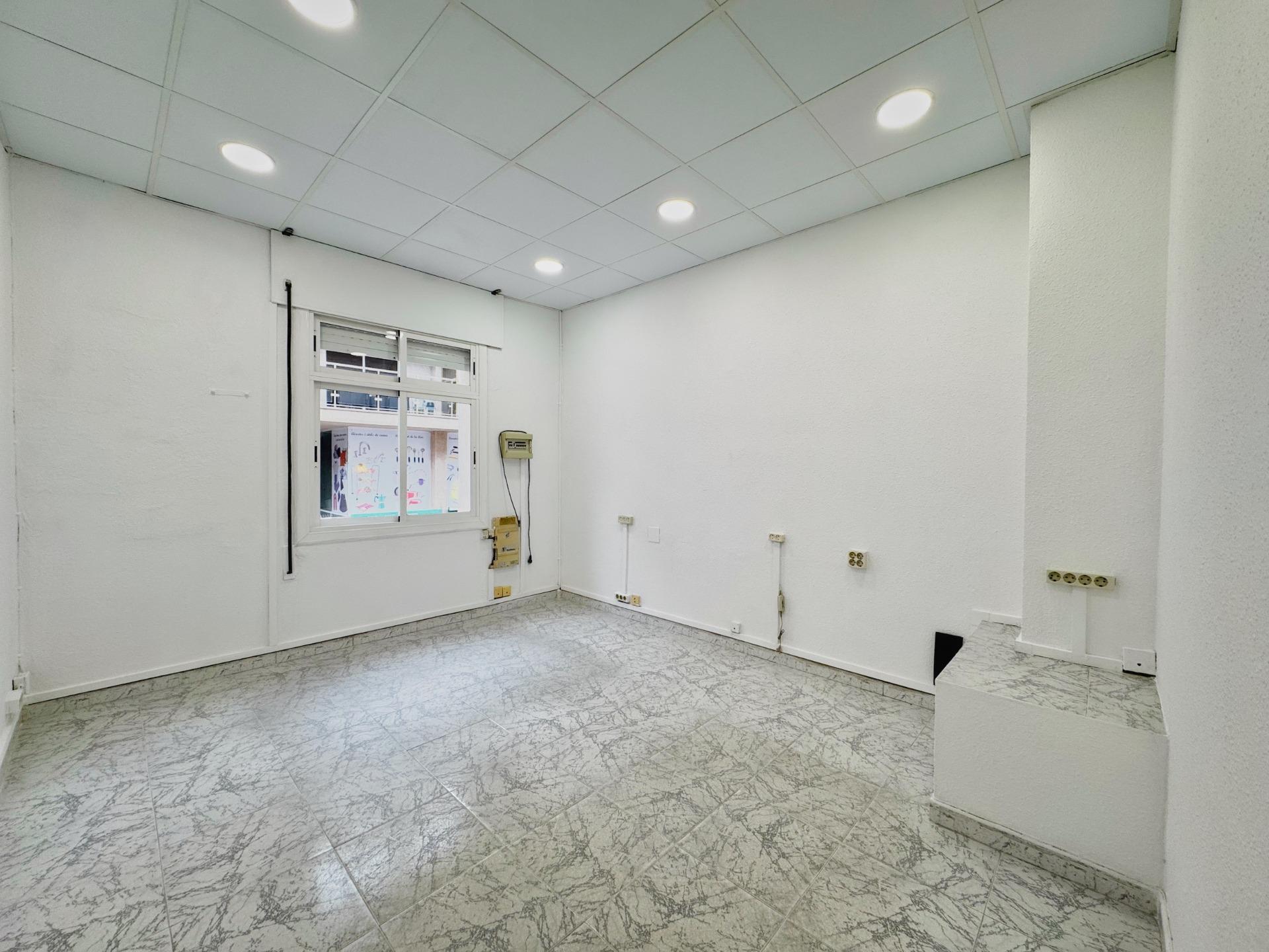 Oficina en Sant Andreu de la Barca, Barcelona en alquiler Foto principal- Imagen 1 de 2