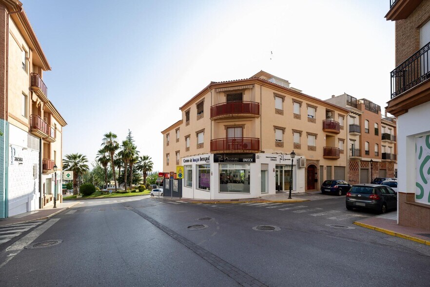 Local en Peligros, Granada en venta - Foto del edificio - Imagen 1 de 22