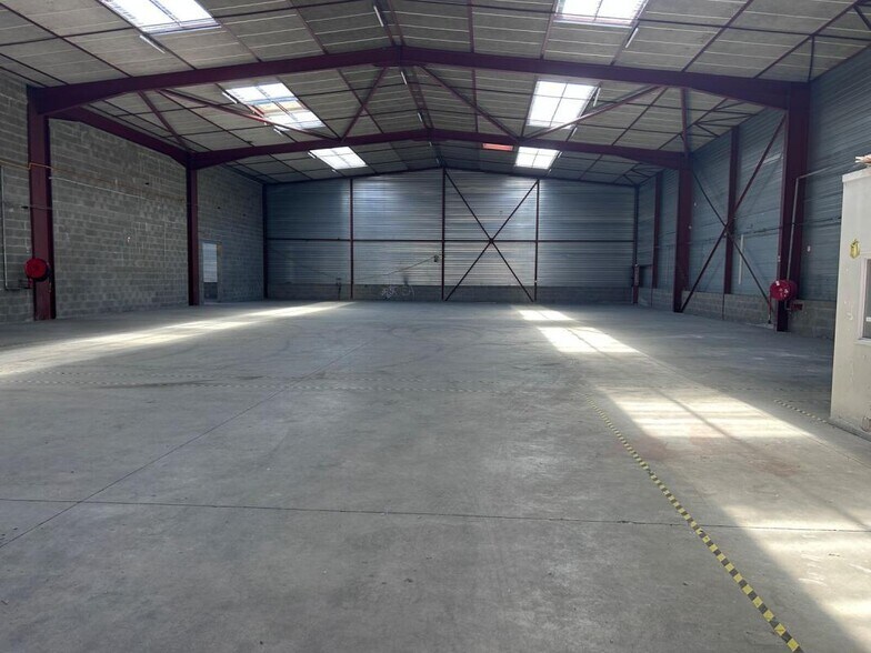 9 Avenue Du Maréchal De Lattre De Tassigny, Meyzieu en venta - Foto del edificio - Imagen 2 de 8