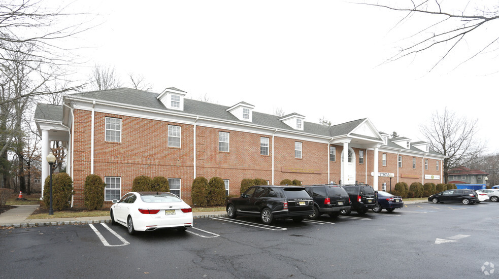 740 Broad St, Shrewsbury, NJ en alquiler - Foto del edificio - Imagen 3 de 23