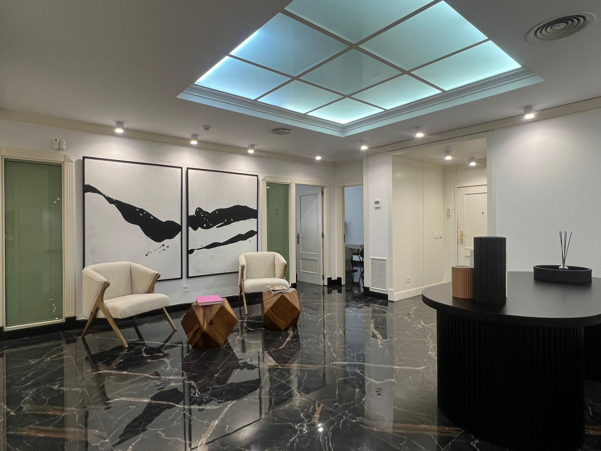 Oficina en Córdoba, Córdoba en alquiler Foto del edificio- Imagen 1 de 31