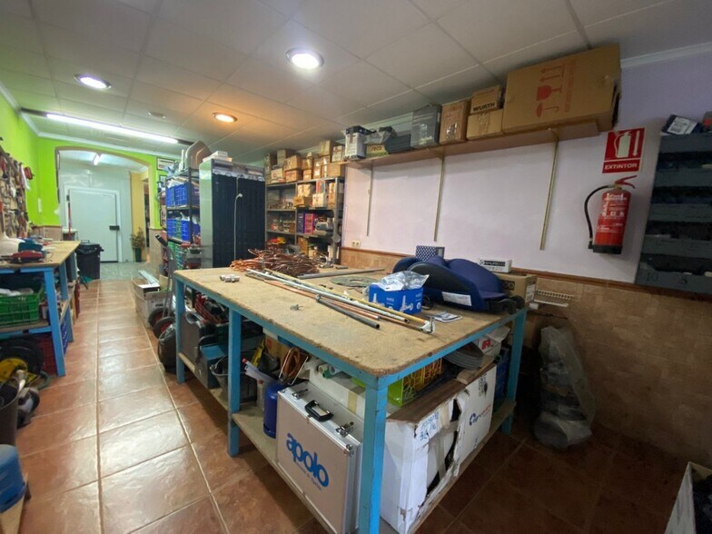 Local en Guadassuar en venta - Foto del edificio - Imagen 2 de 18